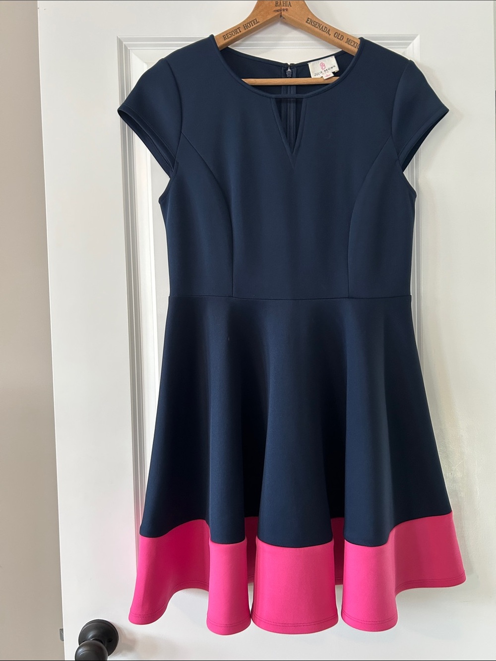 JB Julie Brown Colorblock Dress Sz L w MEASUREMENTS Fit n Flare
